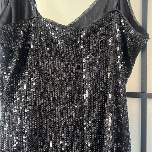 Black sequin fringe dress size Small - Picture 5 of 6